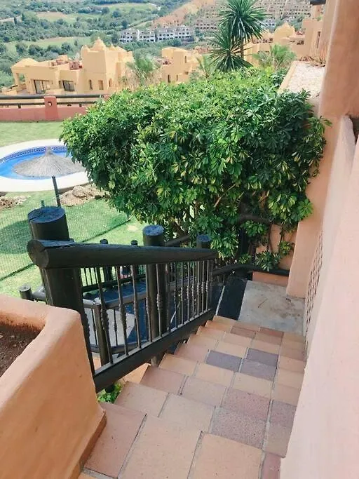 Duquesa 2 Bed Apt Sleeps 6 Overlooking Pool With Magnificent Sea Views Manilva