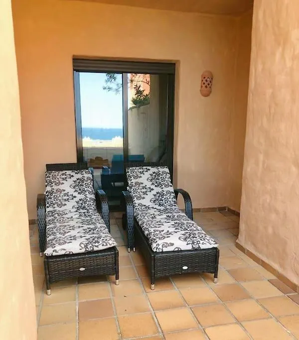 Duquesa 2 Bed Apt Sleeps 6 Overlooking Pool With Magnificent Sea Views Manilva Spain