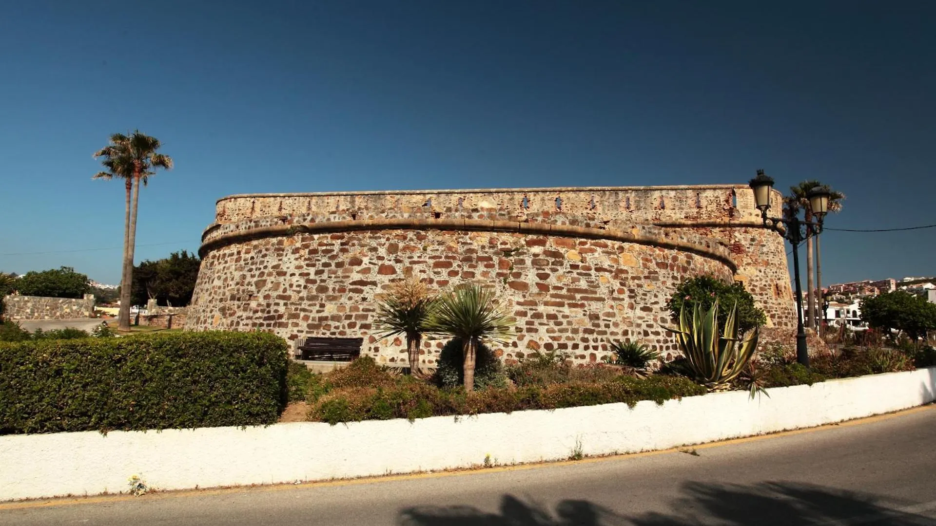 Duquesa 2 Bed Apt Sleeps 6 Overlooking Pool With Magnificent Sea Views Manilva Apartment