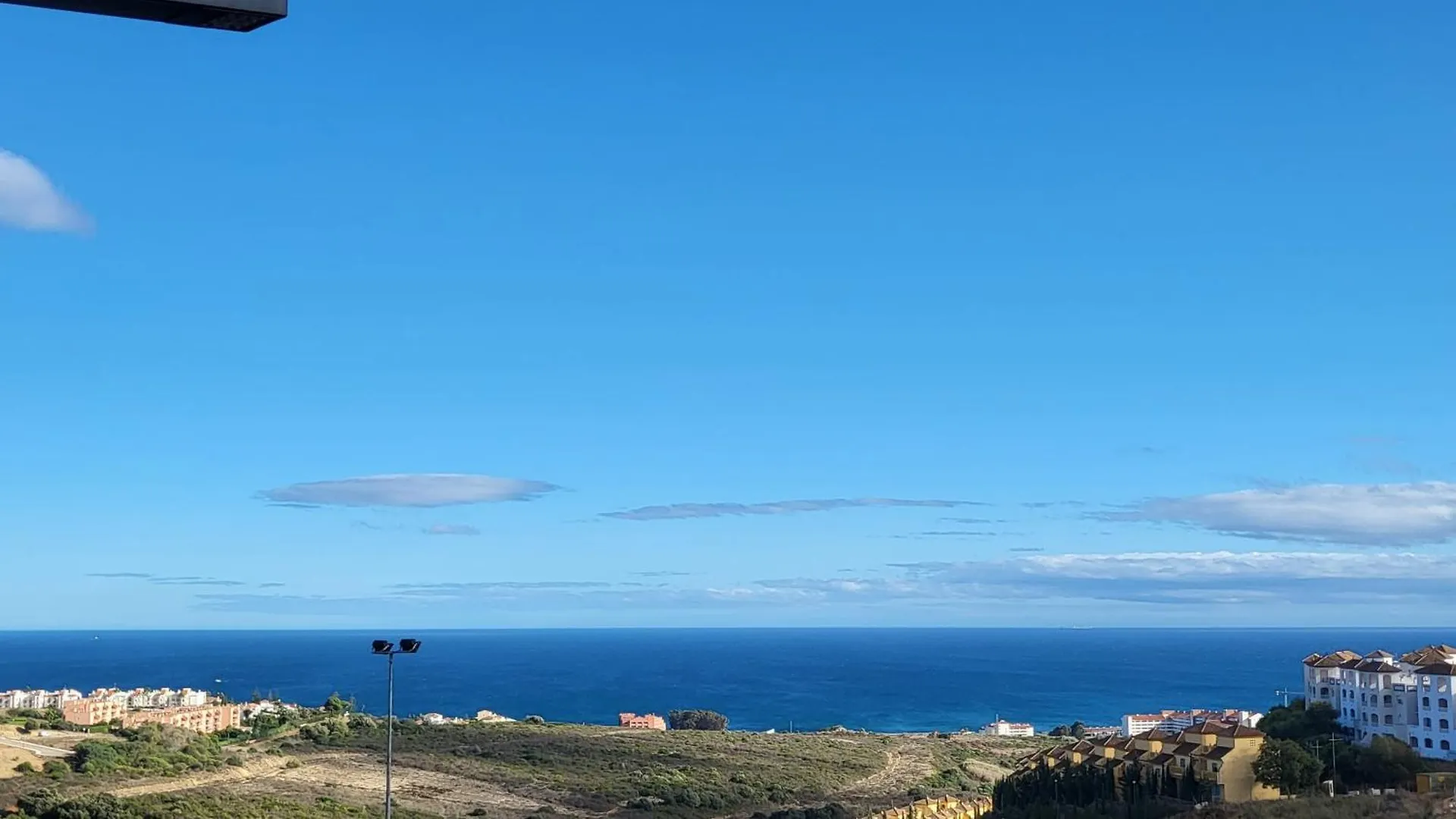 Duquesa 2 Bed Apt Sleeps 6 Overlooking Pool With Magnificent Sea Views Manilva
